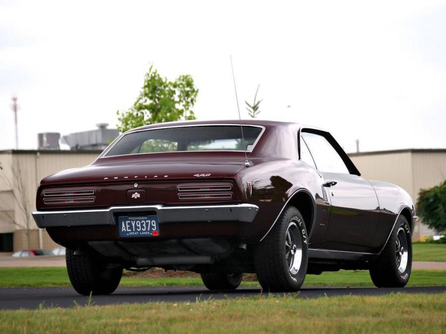  Pontiac Firebird 400 1968 года  (фото 5 из 14)